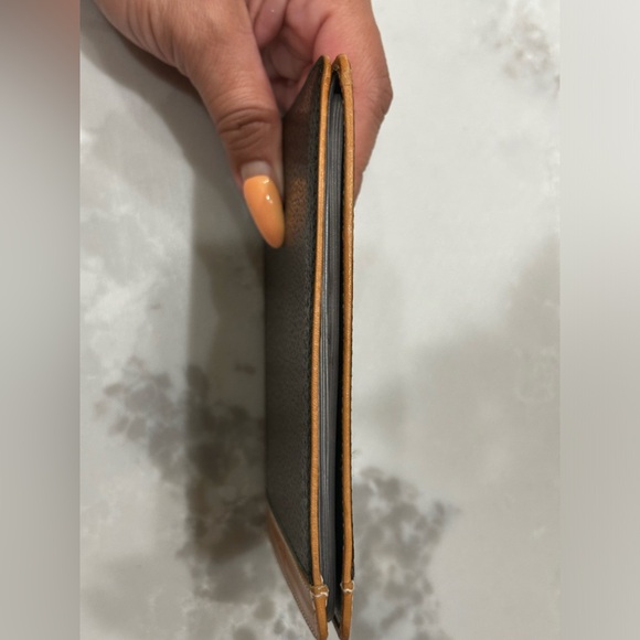 Vintage Gucci Cardholder with COA - Picture 7 of 14